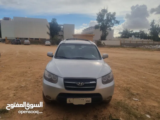 Used Hyundai Santa Fe in Tripoli