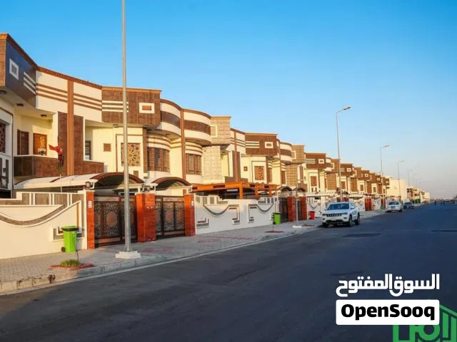 200 m2 2 Bedrooms Townhouse for Sale in Basra Al-Amal residential complex