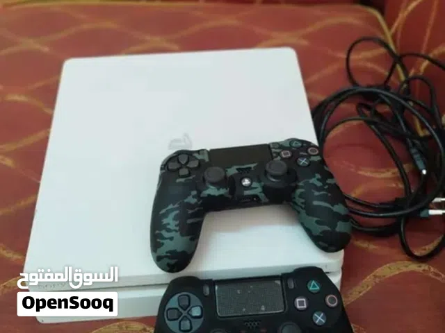 PlayStation 4 PlayStation for sale in Al Dakhiliya