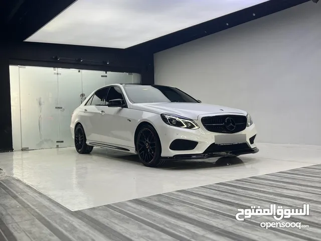 Mercedes E200 Avantgarde AMG Kit original Sport package 2016 Full options وارد شركة غرغور