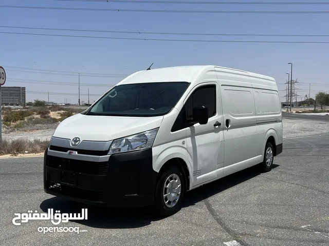 Toyota Hiace High Roof 2021 تويوتا هايس هاي روف GR