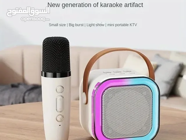 الة كاريوكي صغيرة مع 2 مكرفون لاسلكل مكبر للصوت