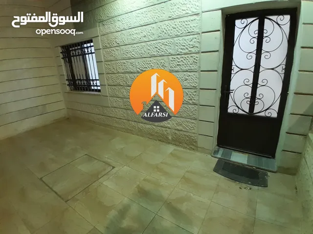شقة ارضية بناء حديث مستقلة تراس / كراج خاص / وحدائق قرب كل الخدمات اجار مغري لا يعوض في ضاحية الاقصى