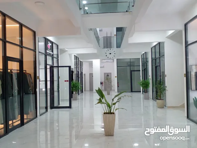 Semi Furnished Shops in Muscat Al Khoud