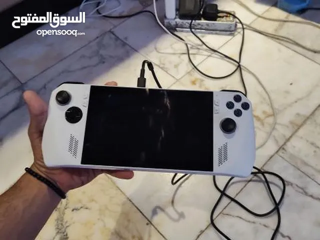 Rog ally استخدام بسيط للبيع اشتريته صارلي اقل من شهر
