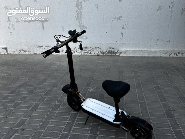 سكوتر كهربائي
