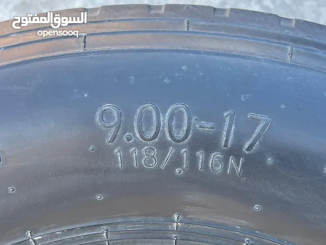 Other 17 Tyre & Rim in Dammam