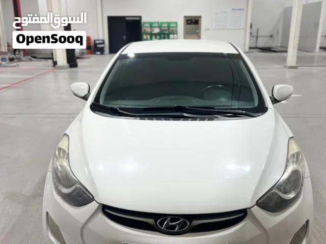Hyundai Elantra 2016 White