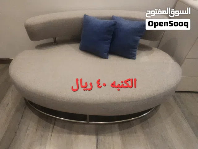 اثاث قطع للبيع مستخدم