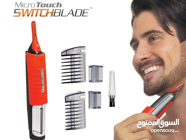 تزيل ماكينة الحلاقة ذات الرأس المزدوج الشعر غير المرغوب فيه بسهولة وتقترب من الشفرة، ومع ذلك فهي آمن
