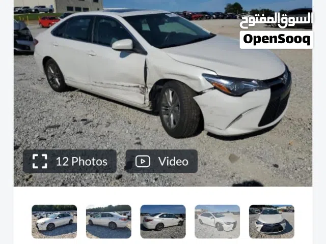 2017 تويوتا كامري SE