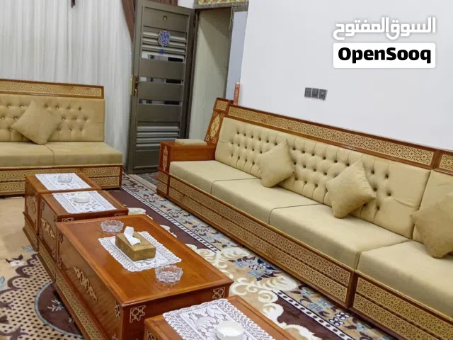 بيت طابقين بناء حديث 2025