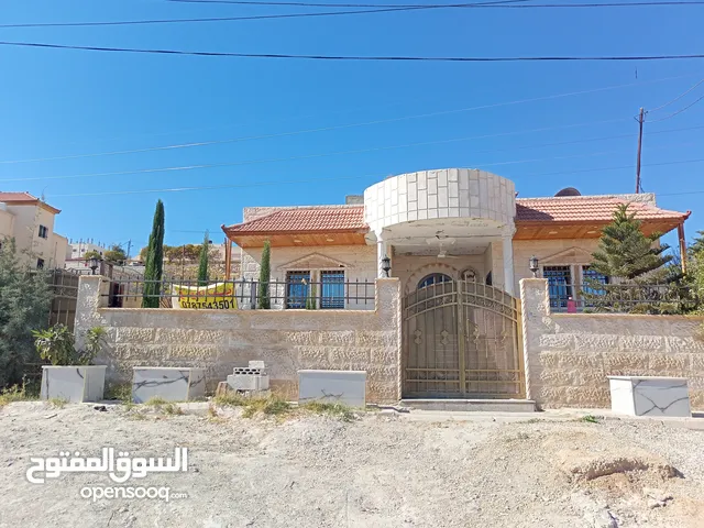 200m2 4 Bedrooms Townhouse for Sale in Zarqa Shomer