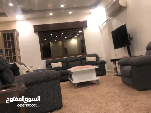 160 m2 5 Bedrooms Apartments for Sale in Irbid Al Rahebat Al Wardiah