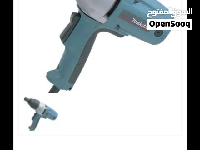 مفتاح صدمي لربط المسامير و عجل السيارات