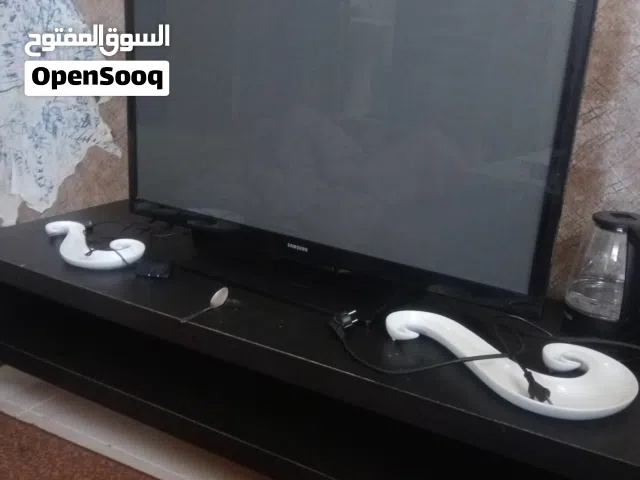 للبيع على خرابها