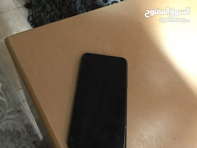 Apple iPhone X 64 GB in Ajman