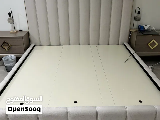 غرفة كاملة بحالة فوق الممتازة كالجديدة (ماركة ميداس)