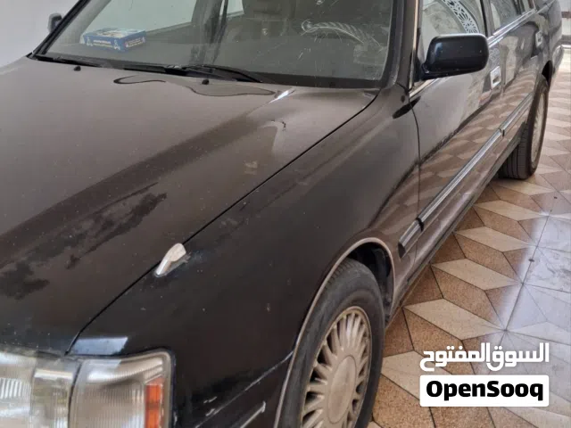 2000 Toyota Crown Crown