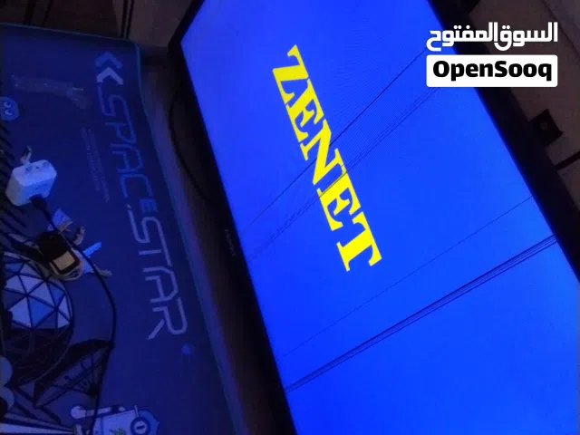 شاشه فيها خطوط