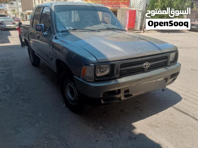 1994 Toyota Hilux DLX
