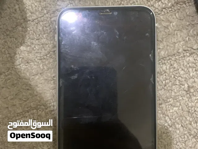 Apple iPhone 11 128 GB in Farwaniya