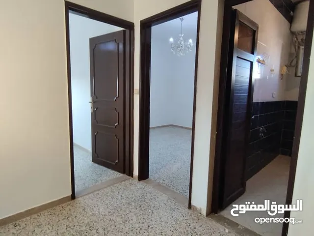 120m2 3 Bedrooms Apartments for Sale in Tripoli Alfornaj