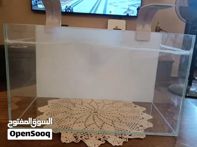 حوض سمك كريستال للبيع