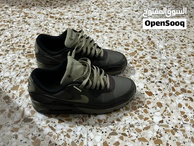 حذاء نايكي airmax للبيع اصلي