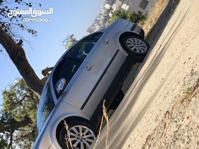 Used Volkswagen Passat in Hebron