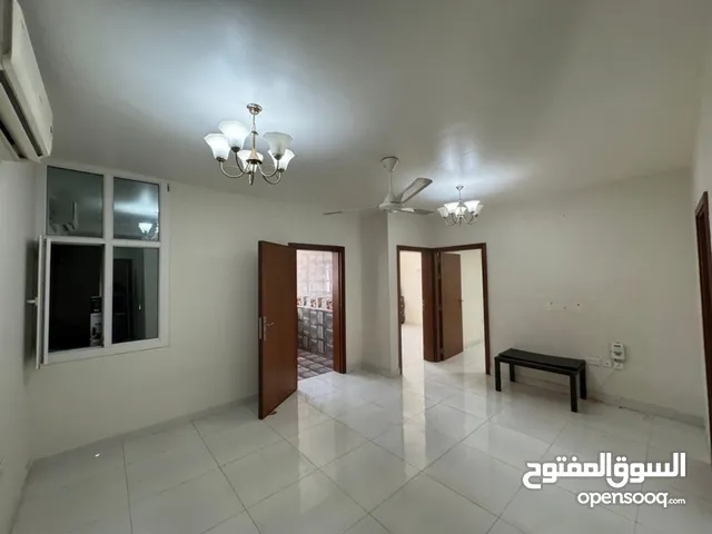 Very nice flat 2 bhk for rent in azaiba behind al zubair