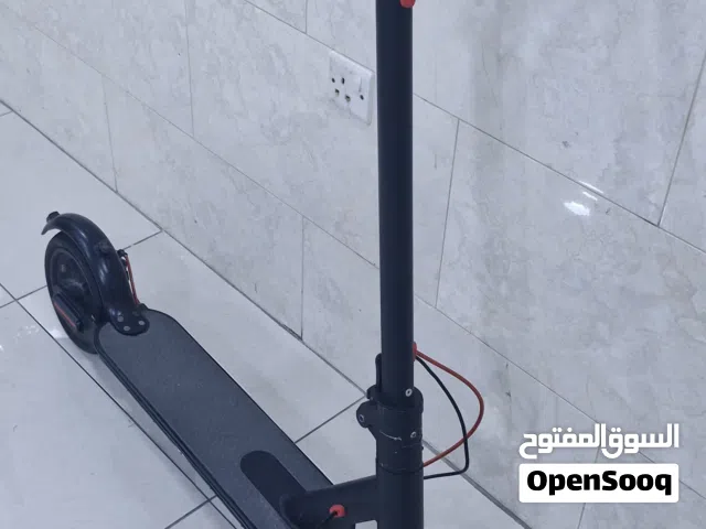 سكوتر بحالة ممتازة للبيع