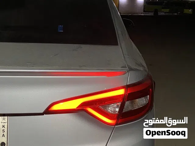 اسطب سوناتا لد 2015-2017 وكالة اصلي