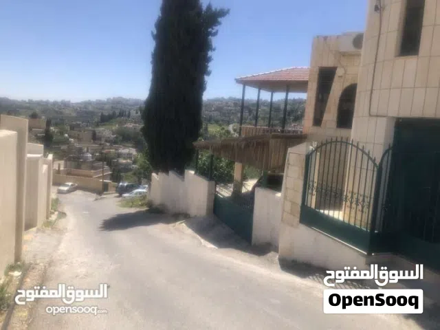 شبه فيلا للبيع