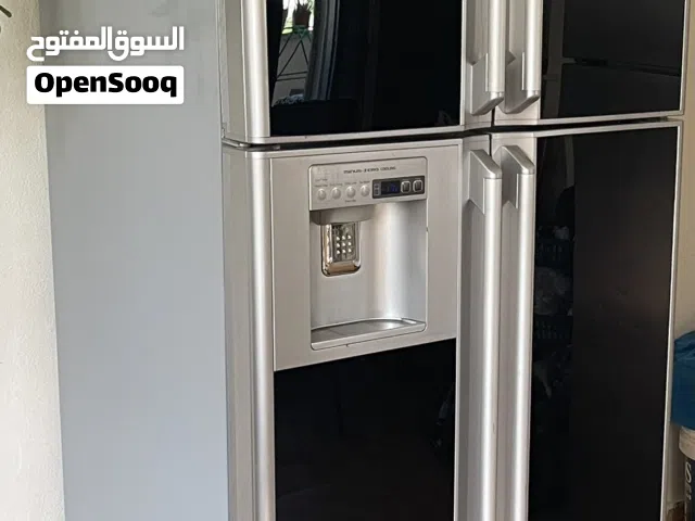 ثلاجة هيتاشي أربع أبواب