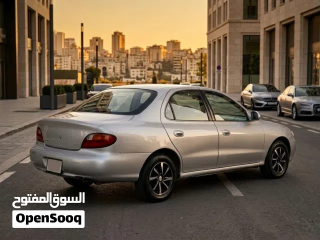 1997 هيونداي افانتي SE