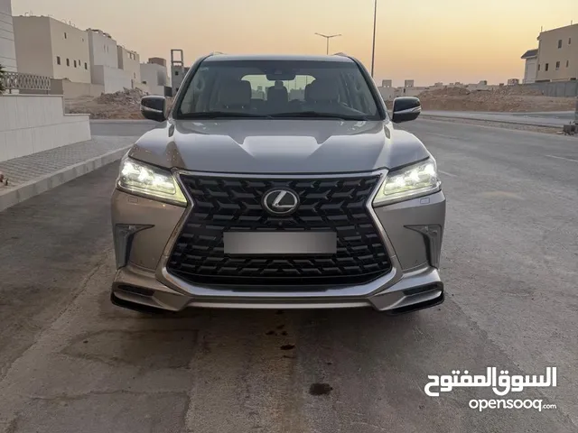 Used Lexus LX in Al Riyadh