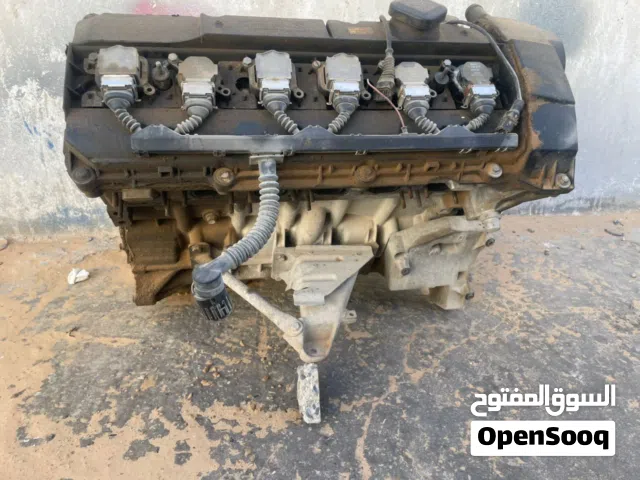 محرك 28 فنس