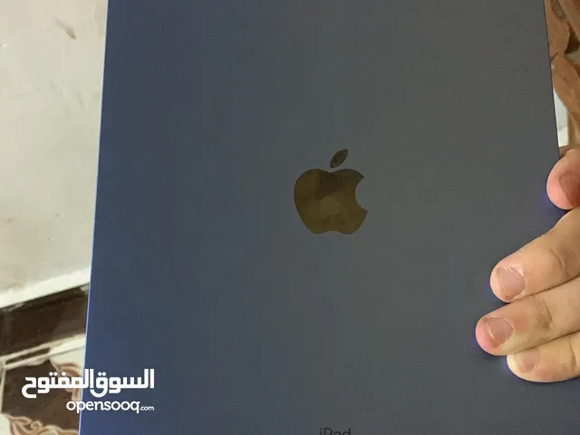 Apple iPad 10 256 GB in Basra