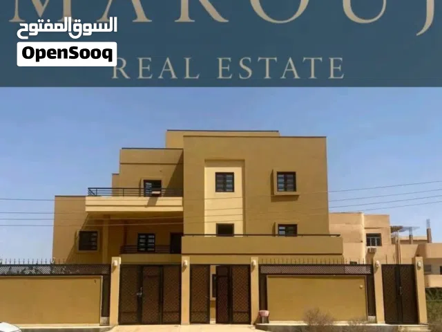 فيلا بالمجاهدين ....