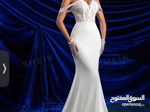 فستان من شي ان