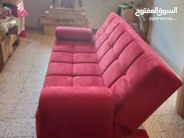 كنبه صنع إيطاليا