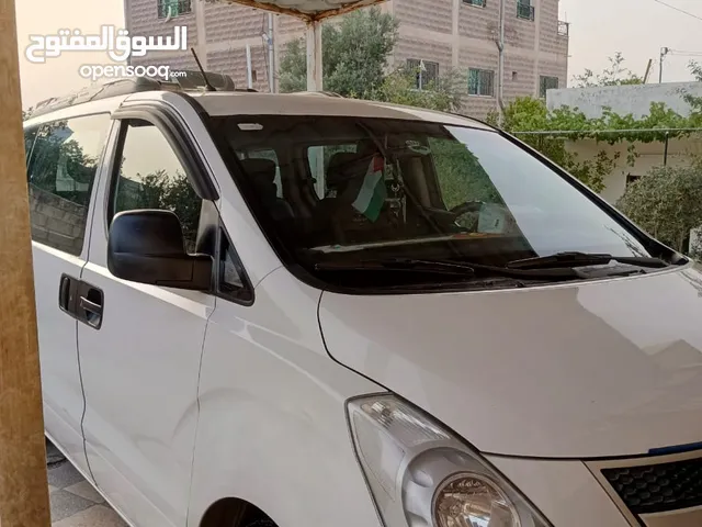 باص هونداي استعمال خاص مالك وأحد H-1 ركاب 8