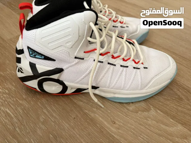 44 Sport Shoes in Baghdad