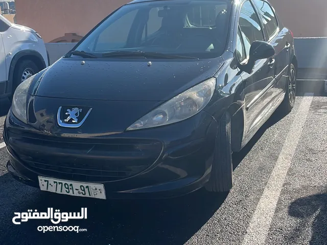 بيجو (207) 2008 بسعر ممتاز على الكاش ، مع امكانية البيع بدفعة وشكات . ( السيارة بحالة ممتازة ) .
