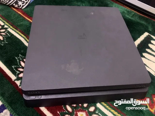 بليستيشن شبه جديد و مع كل اكسسوارات بليستيشن