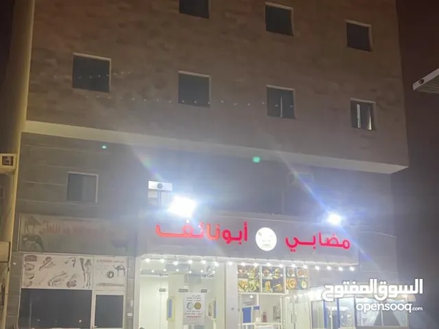 بنايه تجاريه للبيع