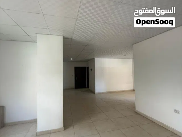 مكاتب بمساحات مختلفة  و مخازن للايجار في الهاشمي الشمالي من المالك مباشرة                          .