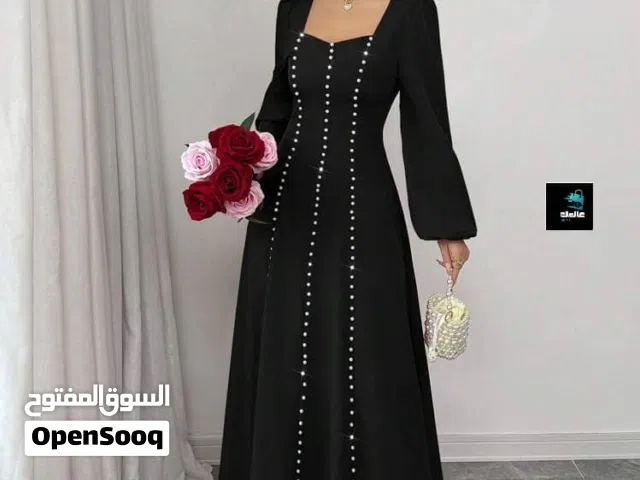 تميّزي بإطلالة ساحرة مع ملبوساتنا الراقيه..