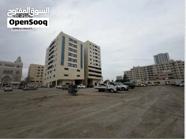 أرض سكني تجاري في ليوارة بتصريح أرضي و3.